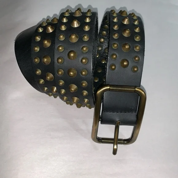 DOLCE&GABBANA size XL black leather STUDDED belt Dolce & Gabbana Black Studded Ornate Buckle Leather Belt  main image 2